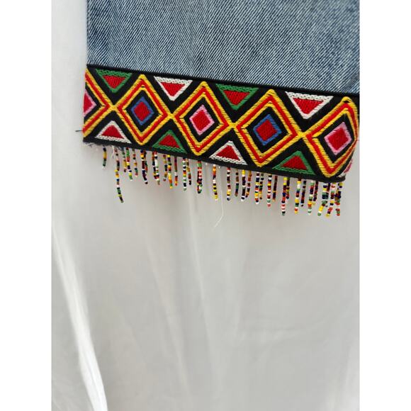 Blue Asphalt Embroidered Beaded Jeans – Size 9 - Picture 6 of 12